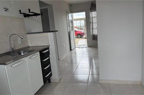 Casa 2 quartos toda murada - Nova Metropolitana — foto 3