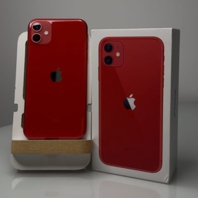 iPhone 11 64GB Vermelho 100%
